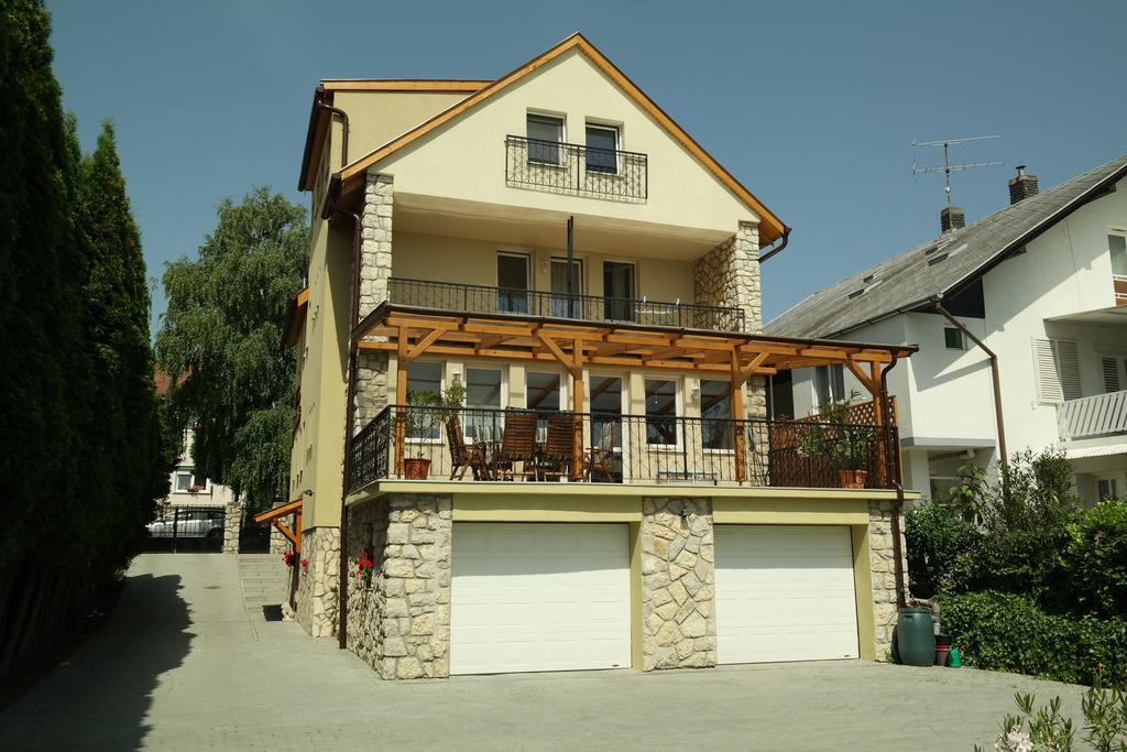 Deluxe Apartments Heviz Exterior foto